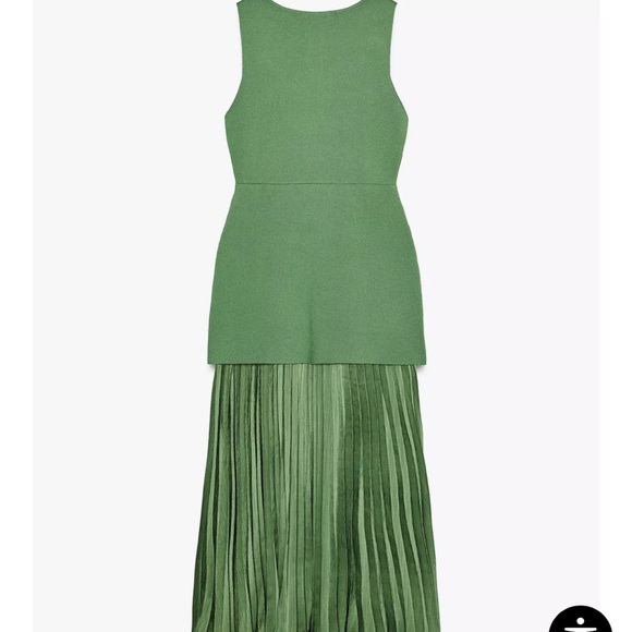 PLEATED KNIT COMBINATION DRESS Green Sleeveless Dress. Size M - Picture 9 of 10